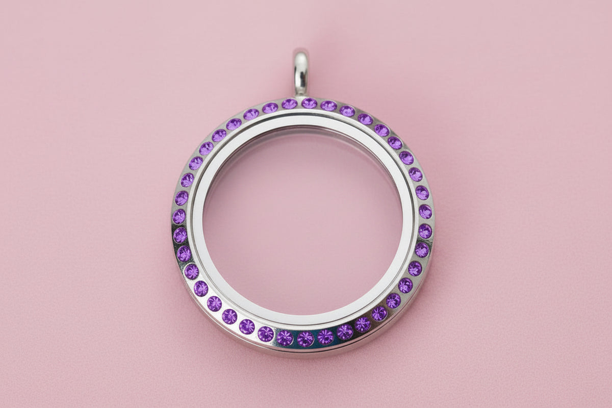 L-13 Round Rhinestone Locket